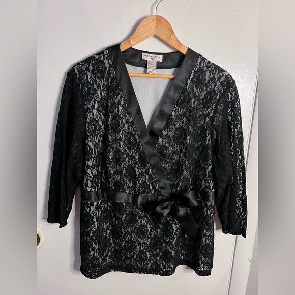 Black Lace Satin Lined V-Neck Faux Wrap Blouse by Notations 2X - Picture 1 of 7